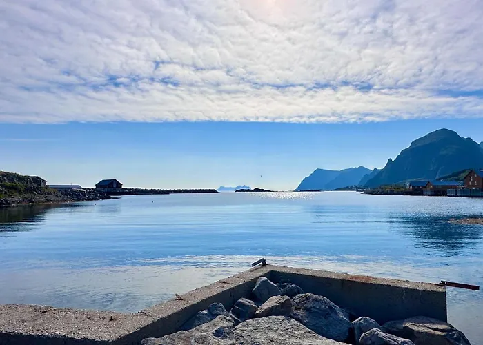 Eagle Bay - Waterfront Rorbu B