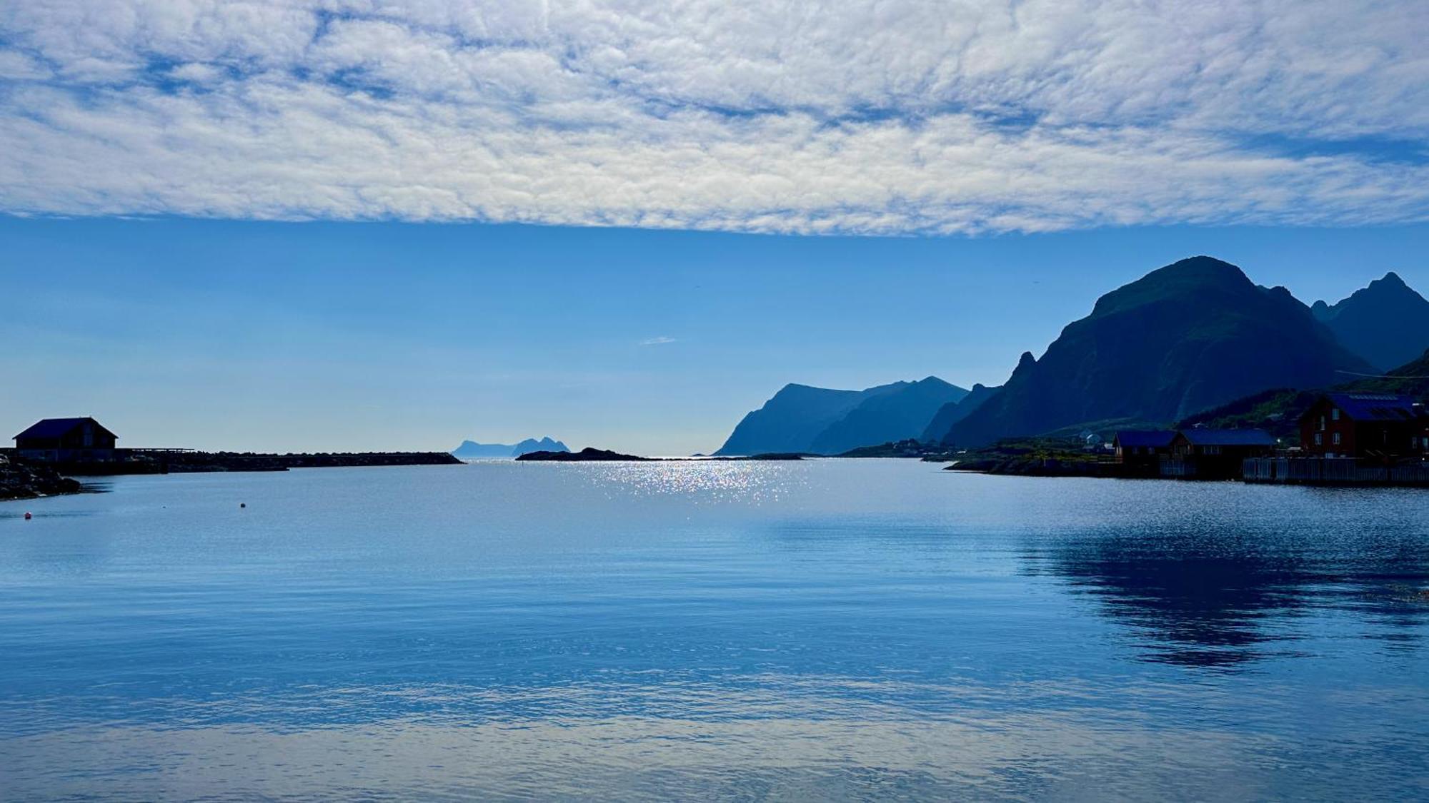 Eagle Bay - Waterfront Rorbu B *